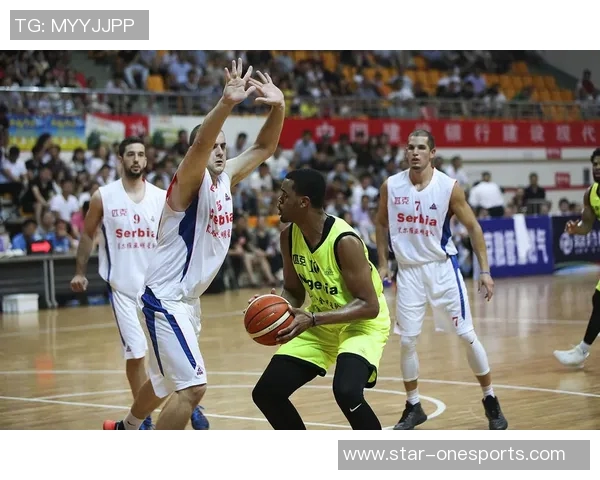 黄强畅谈篮球生涯的起伏与梦想追逐之路